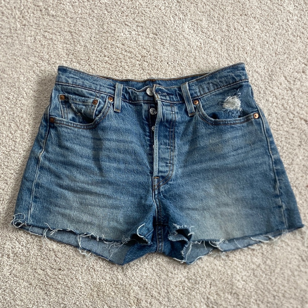 Levi’s denim shorts